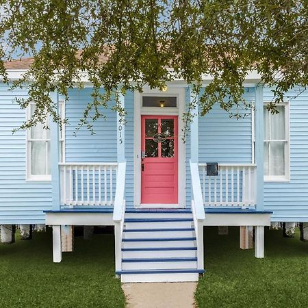 Cozy Sea Breeze Bungalow - 2 Mins To The Beach Galveston Zewnętrze zdjęcie